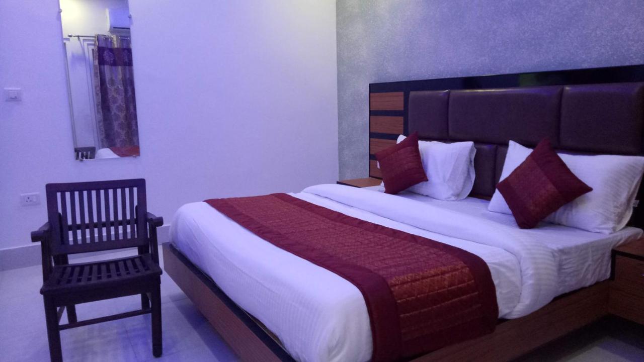 Capital O 13310 Noida Suites Luaran gambar