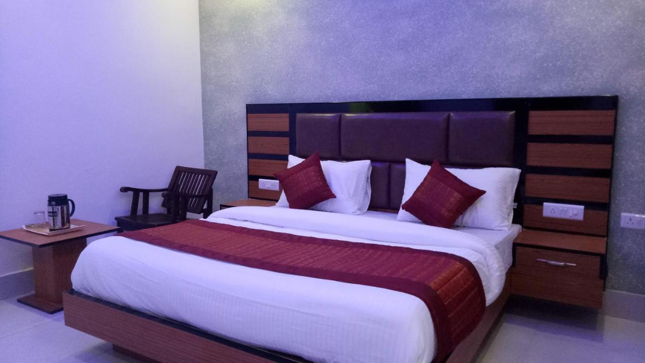 Capital O 13310 Noida Suites Luaran gambar