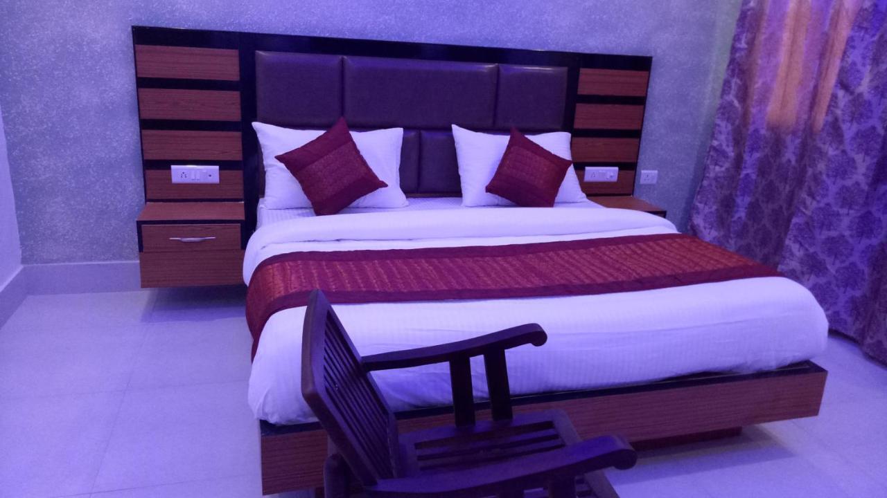 Capital O 13310 Noida Suites Luaran gambar