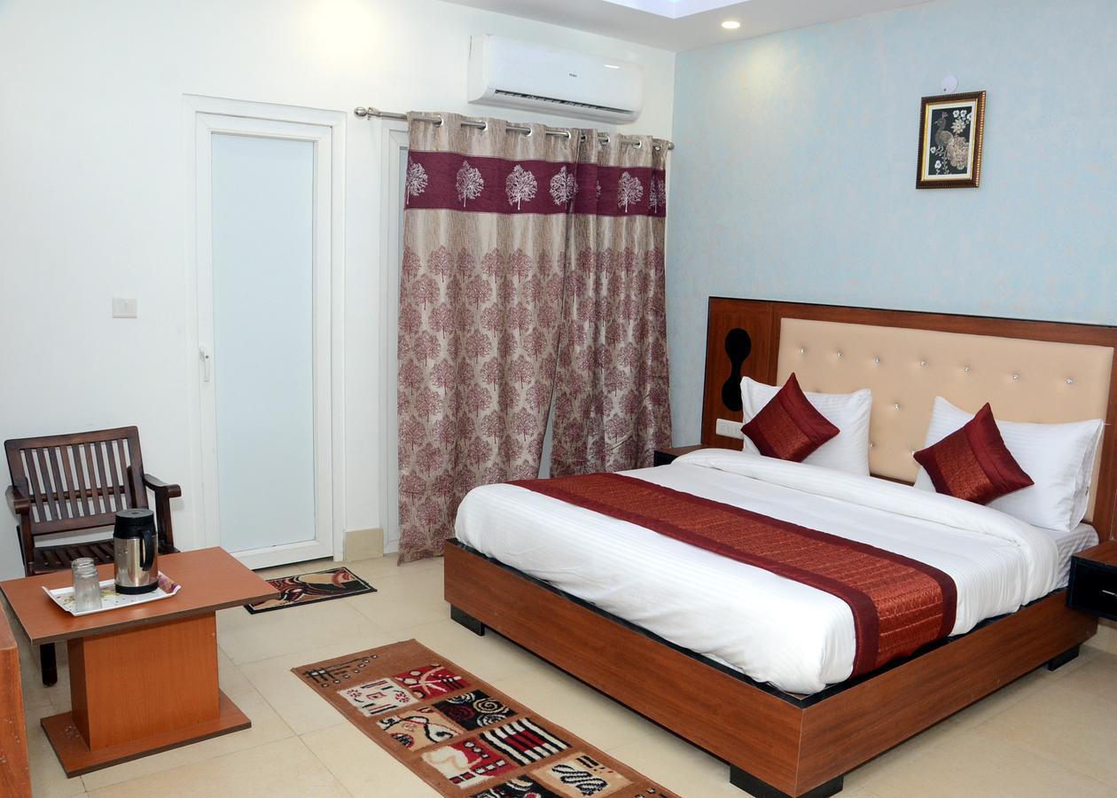 Capital O 13310 Noida Suites Luaran gambar